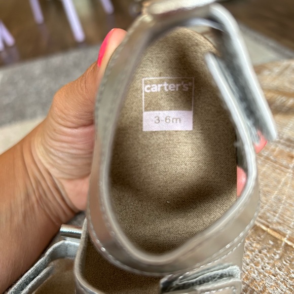 Carter’s Baby Girl Silver Sandals- 3-6 months - Picture 7 of 7